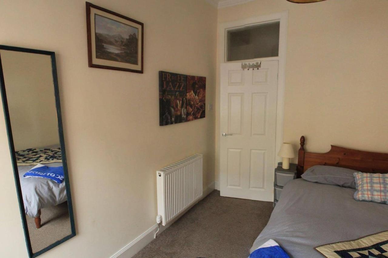 Entire Apartment In Edinburgh Luaran gambar