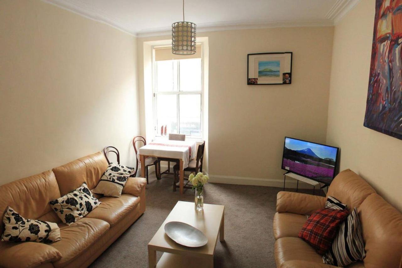 Entire Apartment In Edinburgh Luaran gambar
